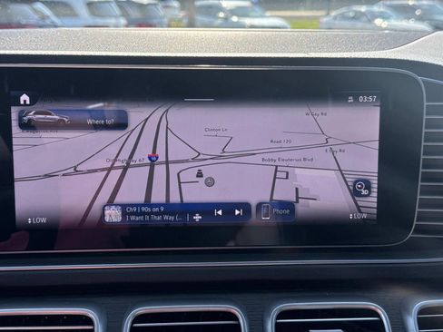 Used 2024 Mercedes-Benz GLE 450 GLE 450 image 25