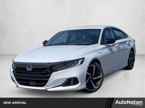 Used 2022 Honda Accord Sport image 1