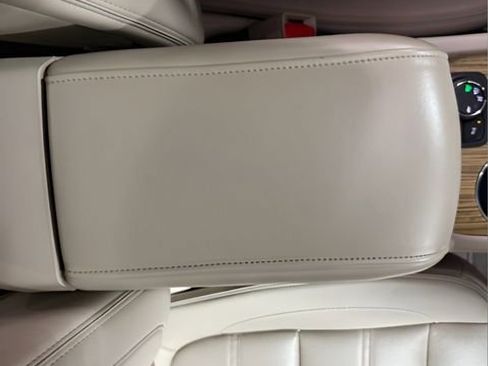 Used 2018 GMC Acadia Denali w/ Technology Package image 27