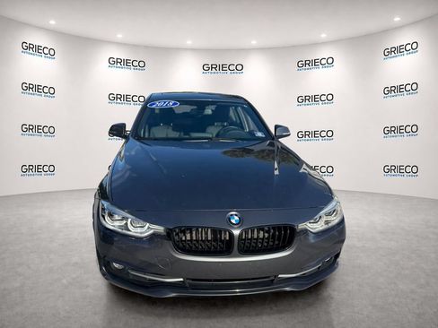 Used 2018 BMW 330i xDrive Sedan AWD/4WD image 2