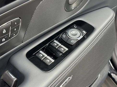 New 2026 Lincoln Nautilus Reserve w/ Jet Appearance Package AWD/4WD image 22