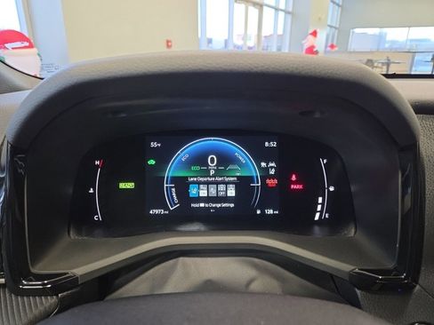 Certified 2025 Toyota Camry SE image 23