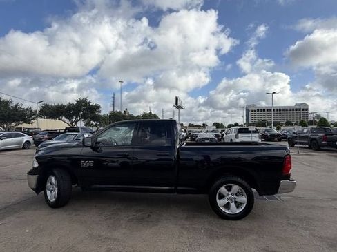 Used 2024 RAM 1500 Classic SLT AWD/4WD image 8