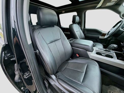 Used 2020 Ford F150 Lariat w/ Equipment Group 502A Luxury AWD/4WD image 28