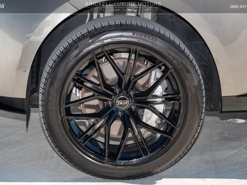 Used 2023 Land Rover Range Rover SE image 43