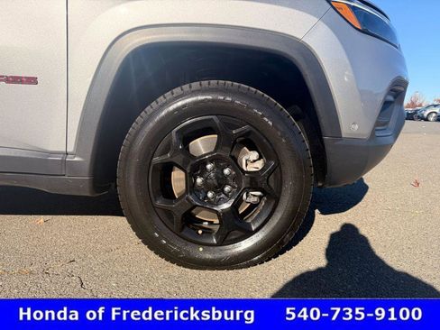 Used 2023 Jeep Compass Trailhawk w/ Trailhawk Elite Group image 17