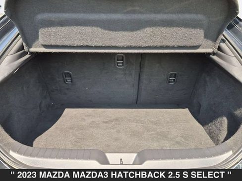 Certified 2023 MAZDA MAZDA3 s FWD image 31