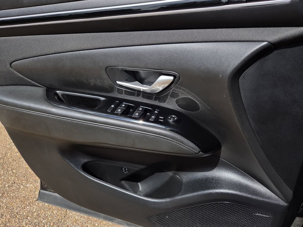 Used 2024 Hyundai Tucson Limited FWD image 20