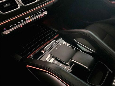 Used 2020 Mercedes-Benz GLE 350 4MATIC image 20