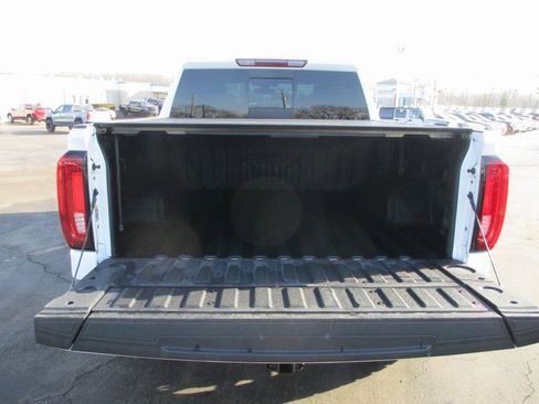 Used 2021 GMC Sierra 1500 AT4 w/ AT4 Premium Package image 7