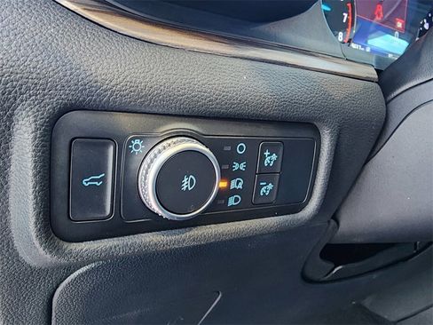 Used 2020 Ford Explorer Limited w/ Class III Trailer Tow Package image 19