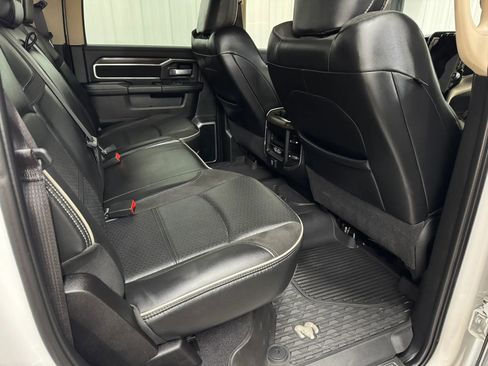 Used 2022 RAM 3500 Laramie AWD/4WD image 17