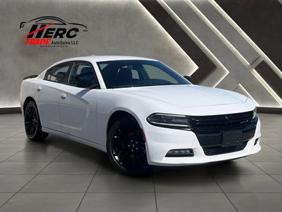 Used 2017 Dodge Charger SXT w/ Blacktop Package