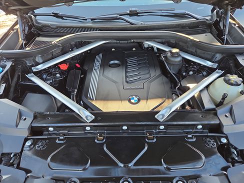 Used 2019 BMW X5 xDrive40i w/ Convenience Package image 32