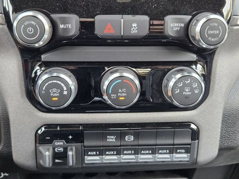 New 2026 RAM 5500 Tradesman AWD/4WD image 16