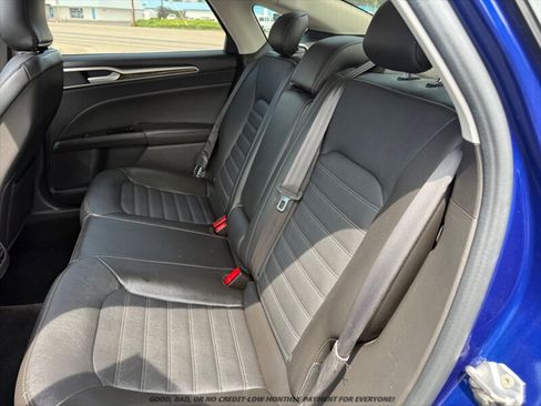Used 2016 Ford Fusion SE w/ Equipment Group 202A AWD/4WD image 17