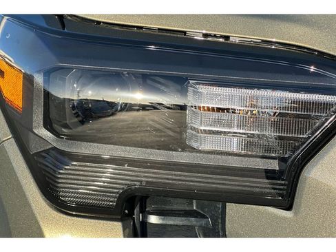 New 2026 Toyota Tacoma TRD Off-Road AWD/4WD image 28