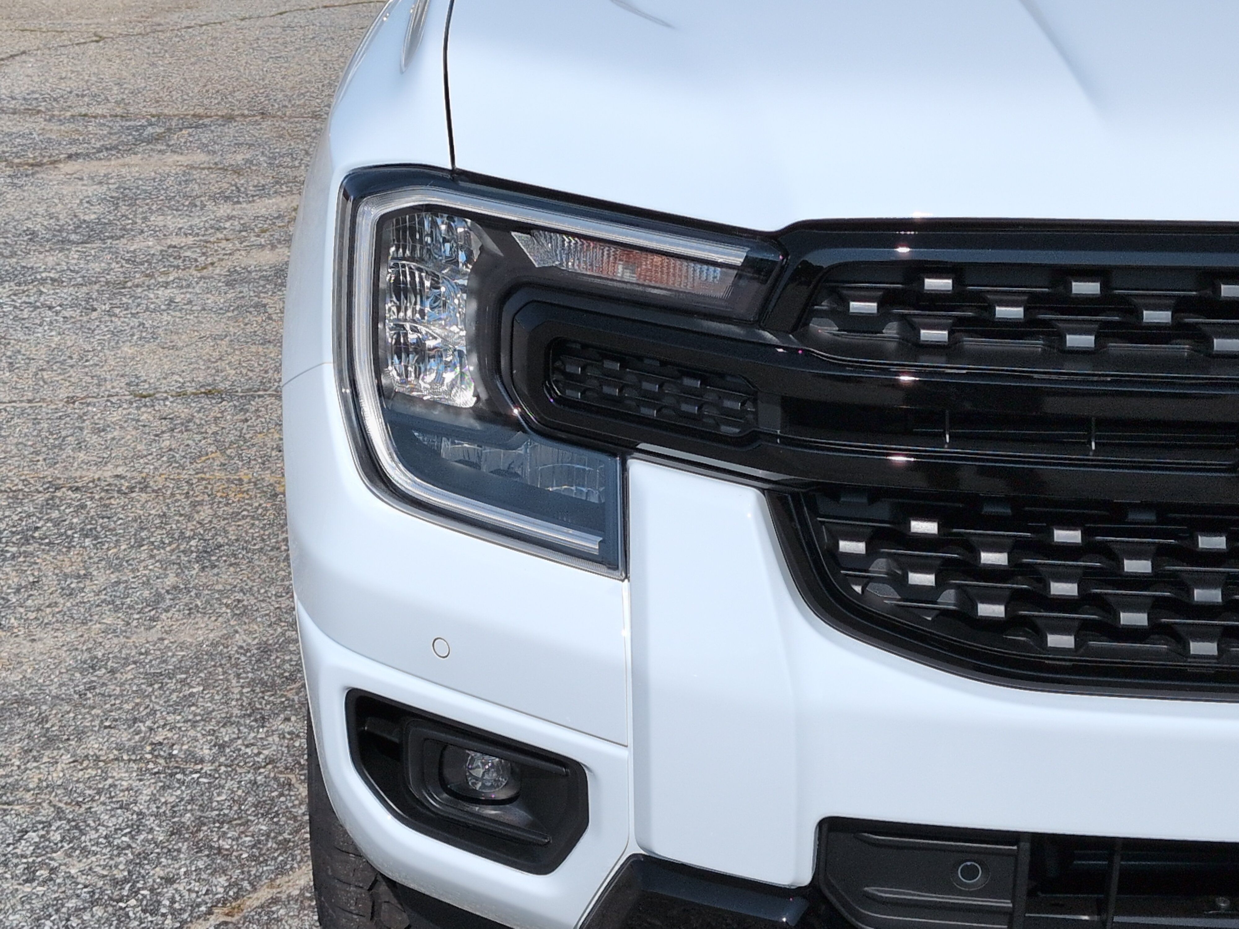 New 2026 Ford Ranger Lariat w/ FX4 Off-Road Package AWD/4WD image 8