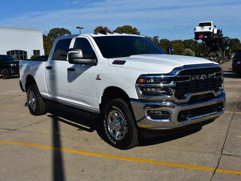 New 2026 RAM 2500 Tradesman image 3