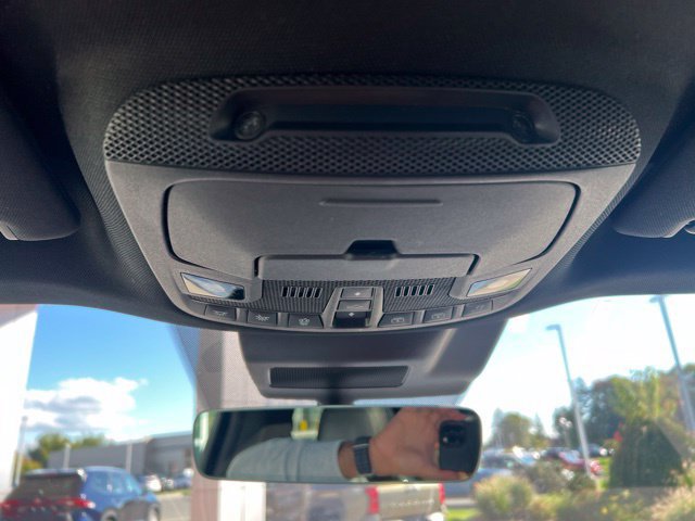 Used 2019 Lincoln Navigator Reserve AWD/4WD image 23