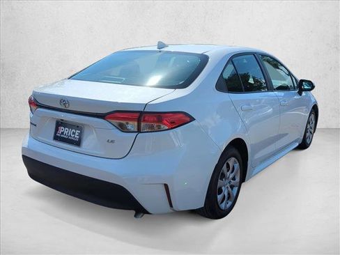 Certified 2024 Toyota Corolla LE FWD image 5