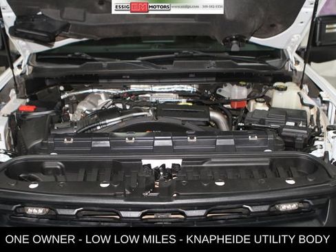 Used 2022 Chevrolet Silverado 3500 W/T w/ WT Fleet Convenience Package AWD/4WD image 4