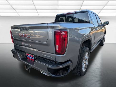 Used 2022 GMC Sierra 1500 Denali w/ Denali Premium Package AWD/4WD image 32