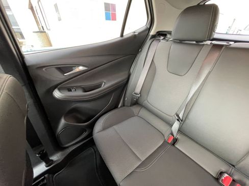 Used 2025 Buick Encore GX Preferred image 39