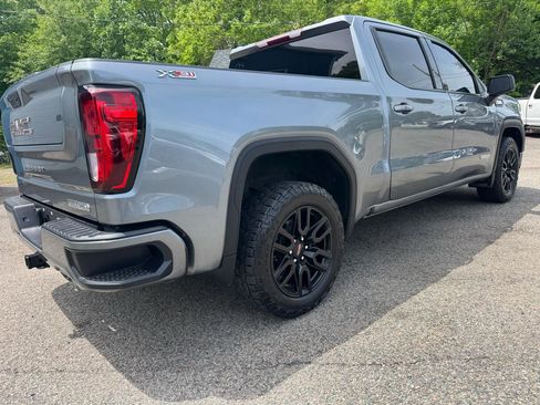 Used 2021 GMC Sierra 1500 Elevation w/ X31 Off-Road Package AWD/4WD image 12