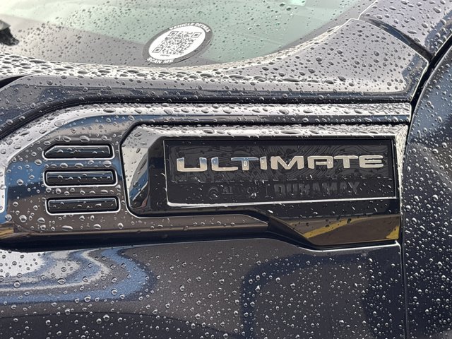 Used 2024 GMC Sierra 3500 Denali Ultimate AWD/4WD image 13