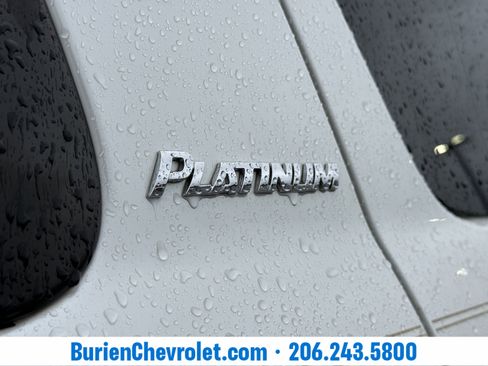 Used 2010 Toyota Sequoia Platinum image 34