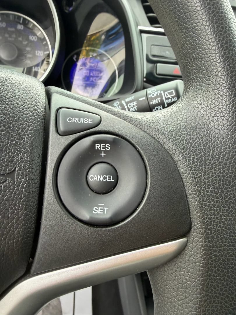 Used 2015 Honda Fit LX image 22