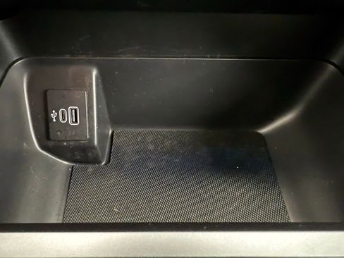 New 2025 Ford F150 XLT w/ Equipment Group 301A Standard image 31