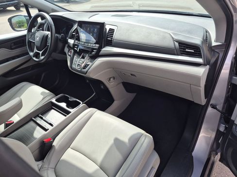 Used 2024 Honda Odyssey EX-L image 35