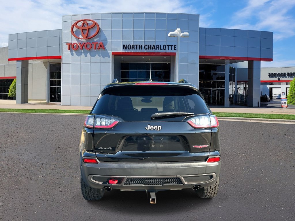 Used 2022 Jeep Cherokee Trailhawk w/ Sound & Nav Group AWD/4WD image 7