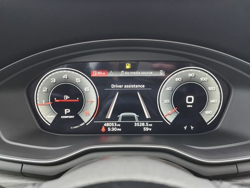 Used 2022 Audi A4 2.0T Premium Plus AWD/4WD image 31