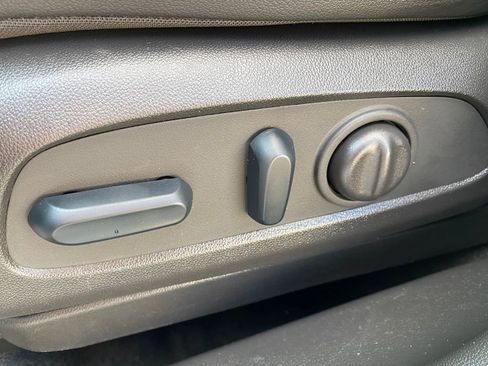 Used 2023 Buick Encore GX Preferred w/ Cold Weather Comfort Package image 11