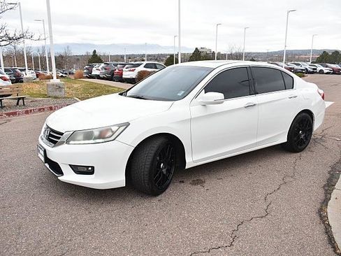 Used 2015 Honda Accord EX-L image 3