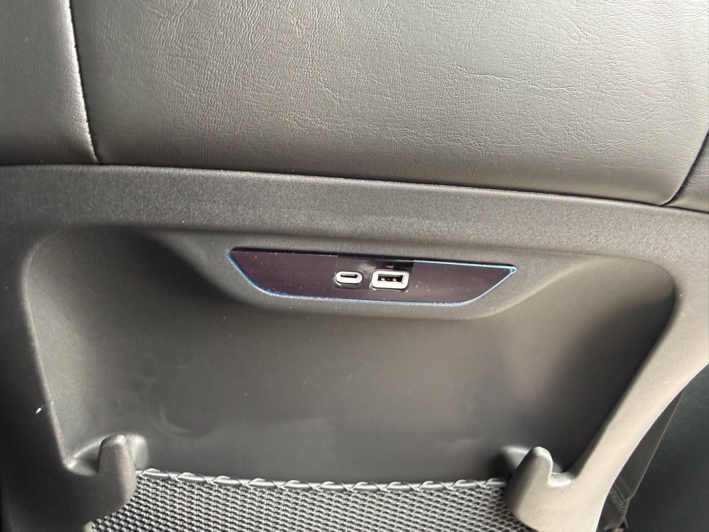 New 2027 Chrysler Pacifica Select w/ Family Tech Group FWD image 46