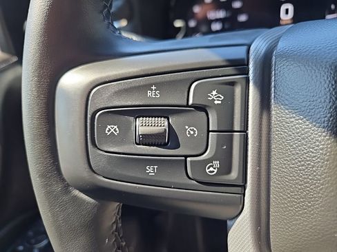Used 2024 GMC Yukon Denali AWD/4WD image 19