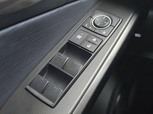 Used 2021 Lexus IS 350 F Sport RWD image 29
