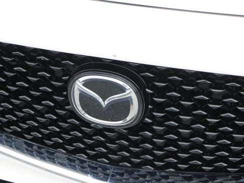Used 2023 MAZDA CX-30 AWD 2.5 S w/ Preferred Package image 12
