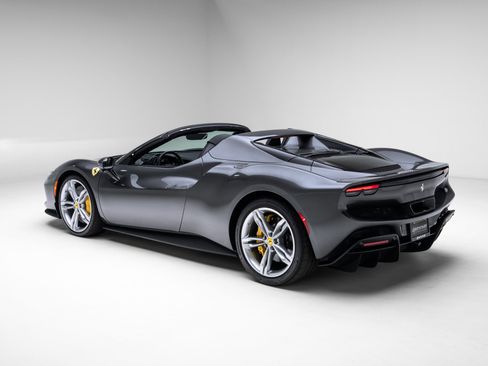 Used 2025 Ferrari 296 GTS image 26