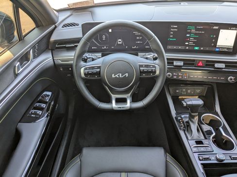 Used 2026 Kia K5 GT w/ GT1 Package image 18