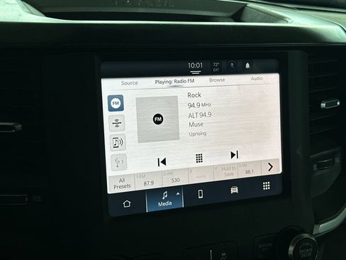 Used 2022 RAM 2500 Big Horn w/ Level A Equipment Group image 15