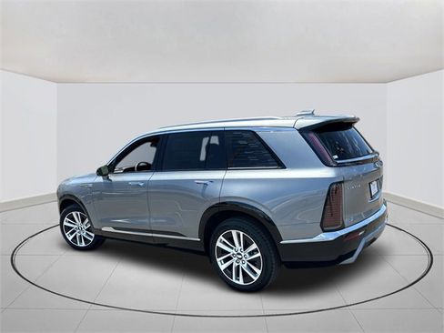New 2026 Cadillac Vistiq Luxury image 3