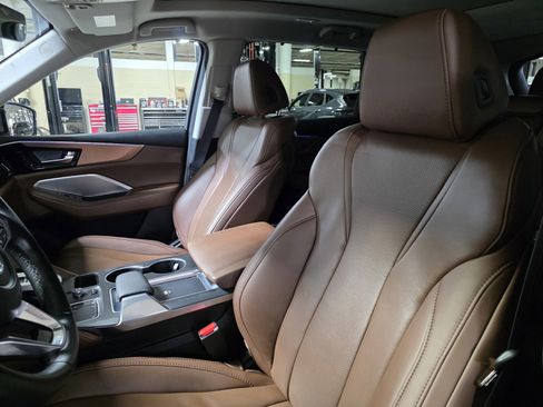 Used 2023 Acura MDX SH-AWD w/ Technology Package image 24