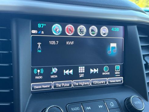 Used 2017 GMC Acadia Denali w/ Technology Package AWD/4WD image 19