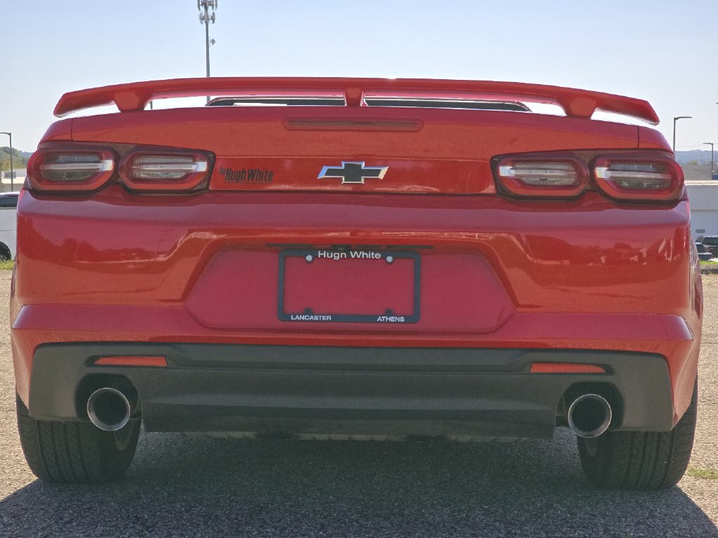 Used 2023 Chevrolet Camaro LT RWD image 17