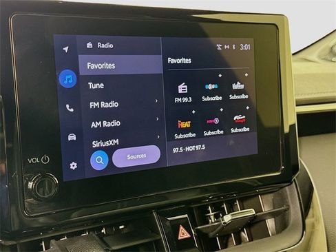 Certified 2023 Toyota Corolla XSE image 15